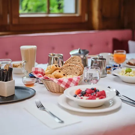National - Matterhorn Views, Sunnegga Gateway & Отель 4*