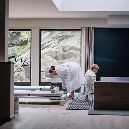 National - Matterhorn Views, Sunnegga Gateway &