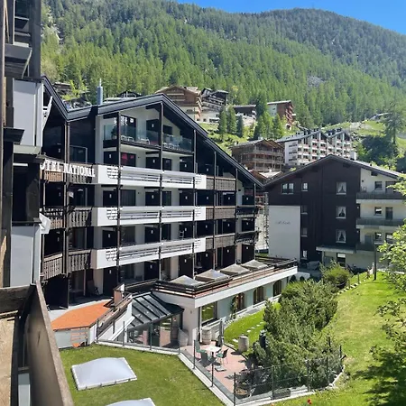 National - Matterhorn Views, Sunnegga Gateway & Отель 4*