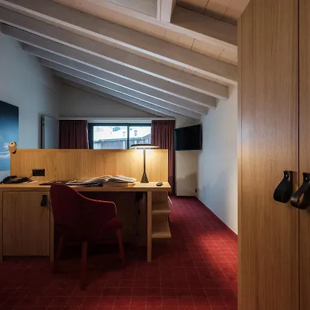 National - Matterhorn Views, Sunnegga Gateway &